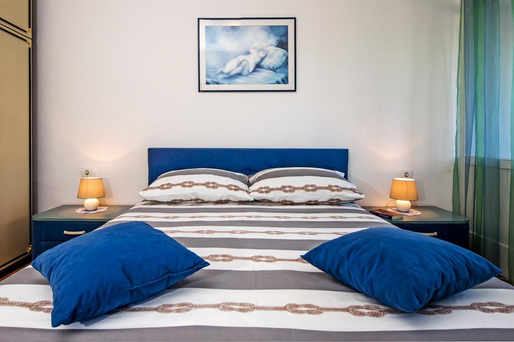 Apartment Centener Rovinj Extérieur photo